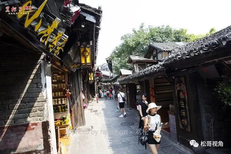 “福宝”即将回国!爱宝乐园用最浪漫的方式送别